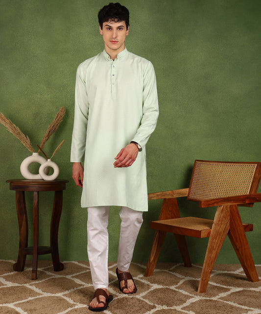 Men Kurta Pyjama Set