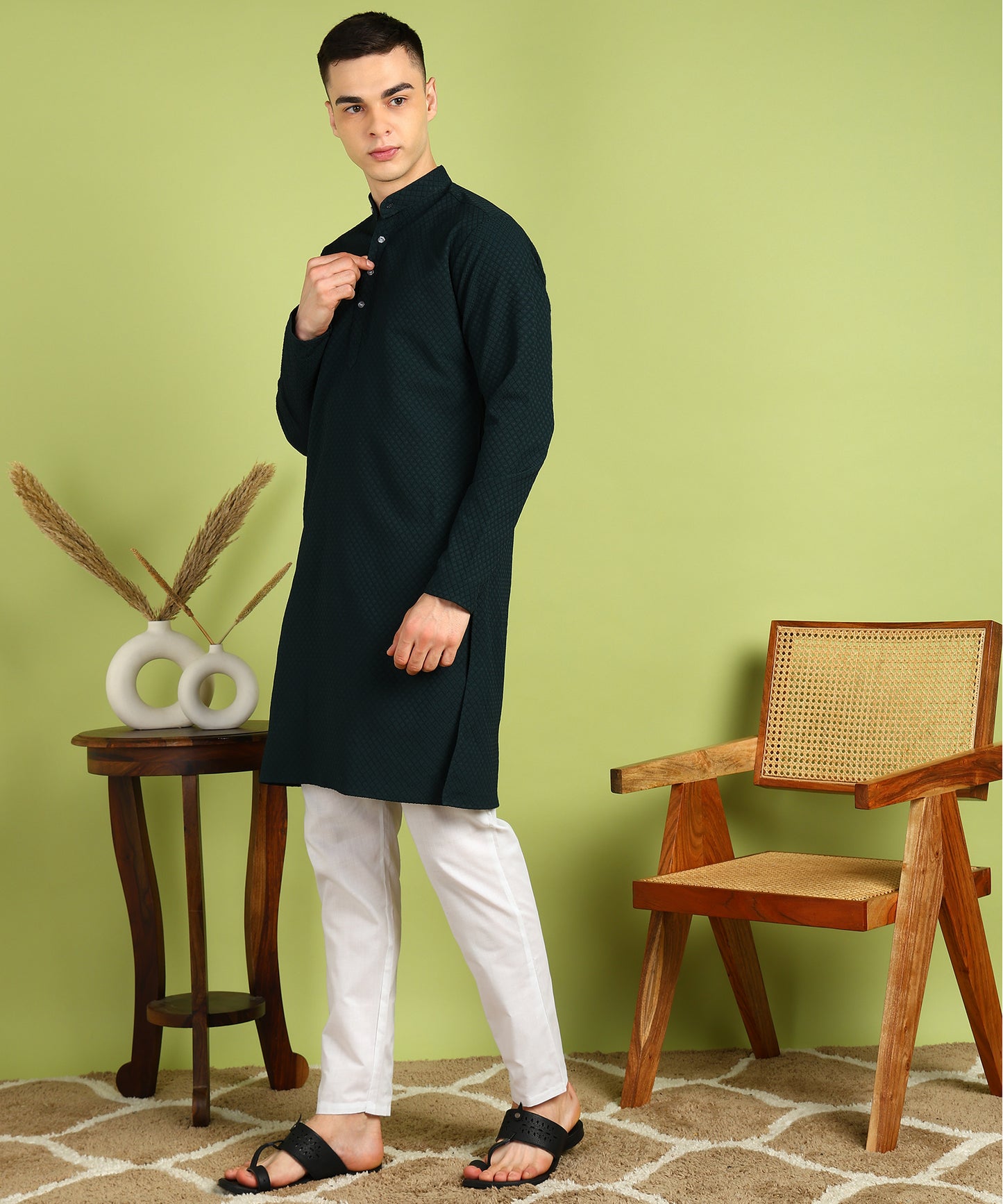 Men Kurta Pyjama Set