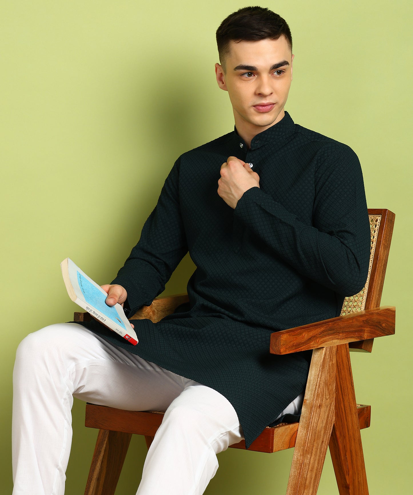 Men Kurta Pyjama Set