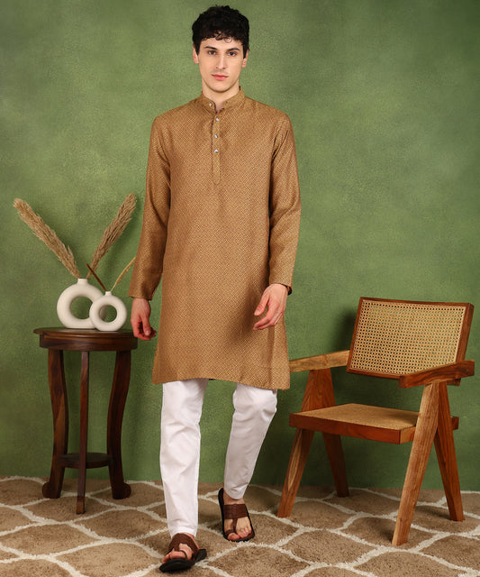 Men Kurta Pyjama Set