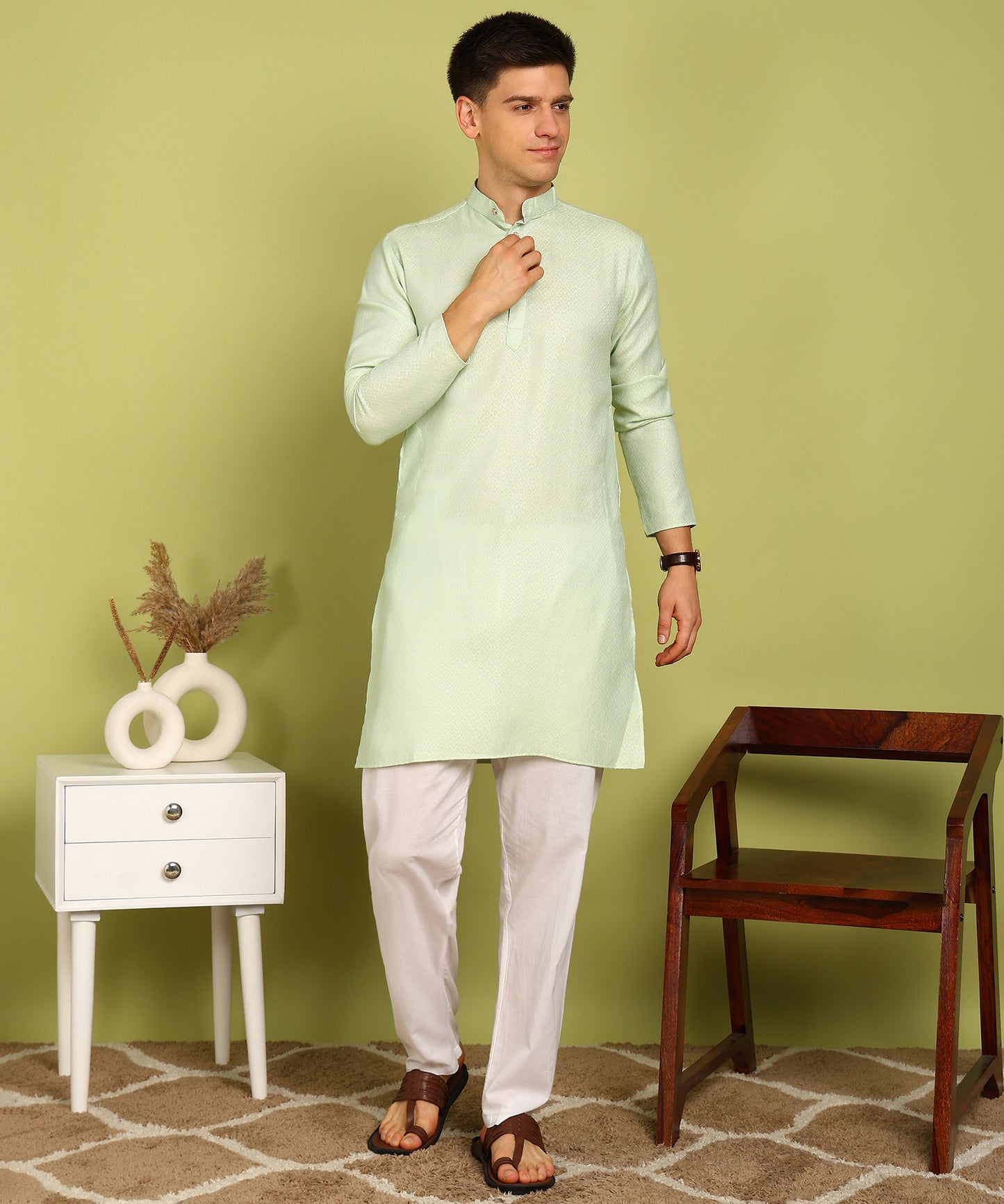 Men Kurta Pyjama Set