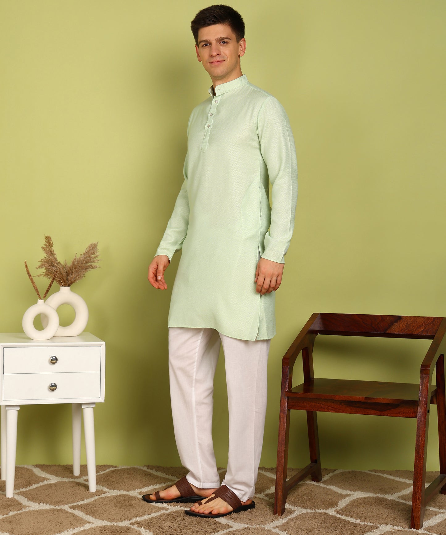 Men Kurta Pyjama Set