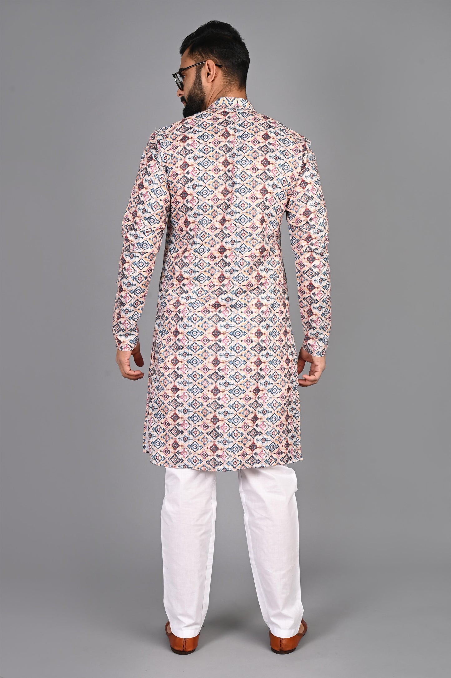Men Printed Straight Kurta (Multicolor)