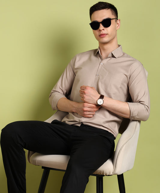 Men Solid Formal Shirt