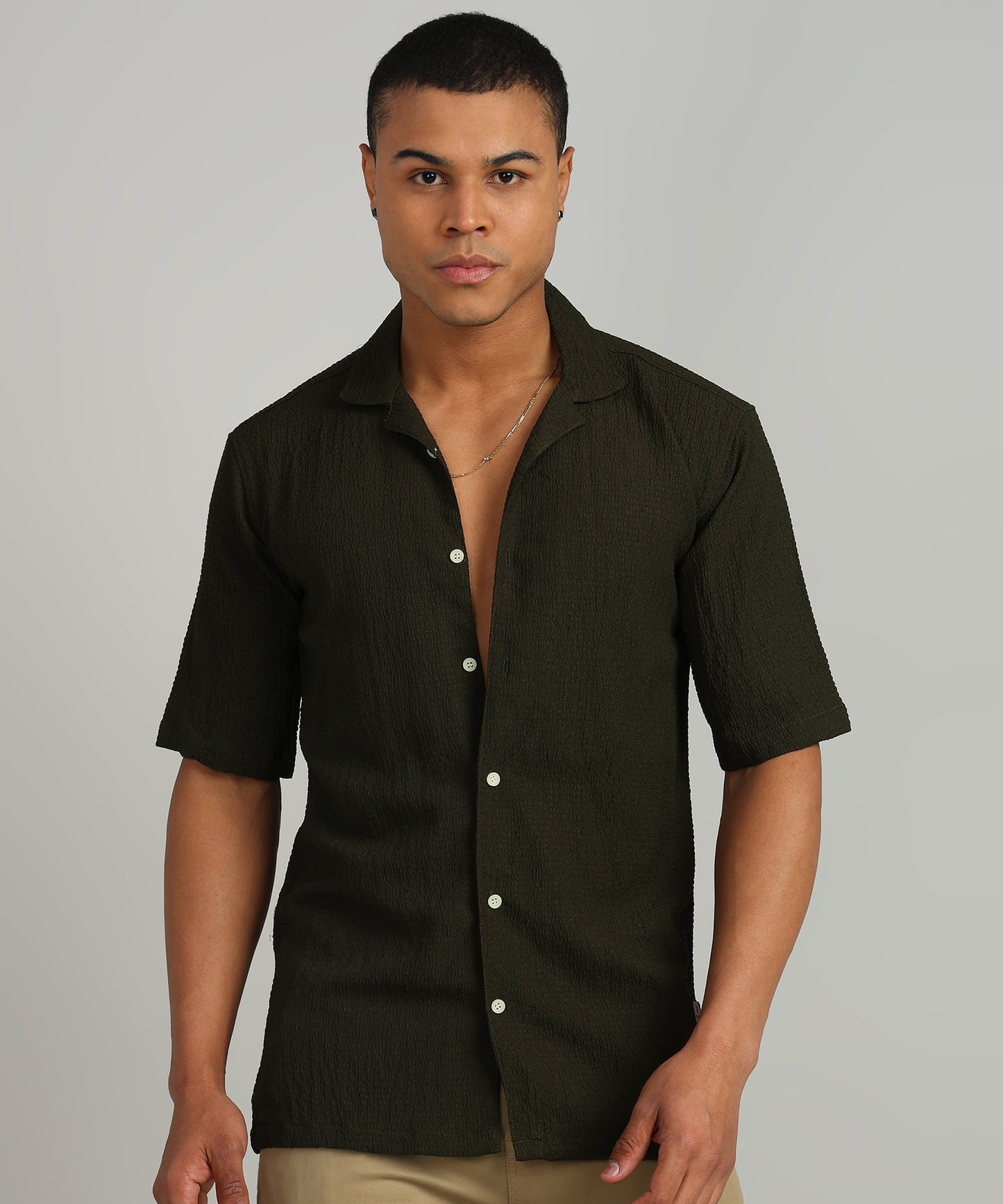 Men Solid Casual Shirt
