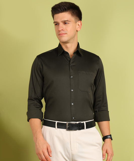 Men Solid Formal Shirt