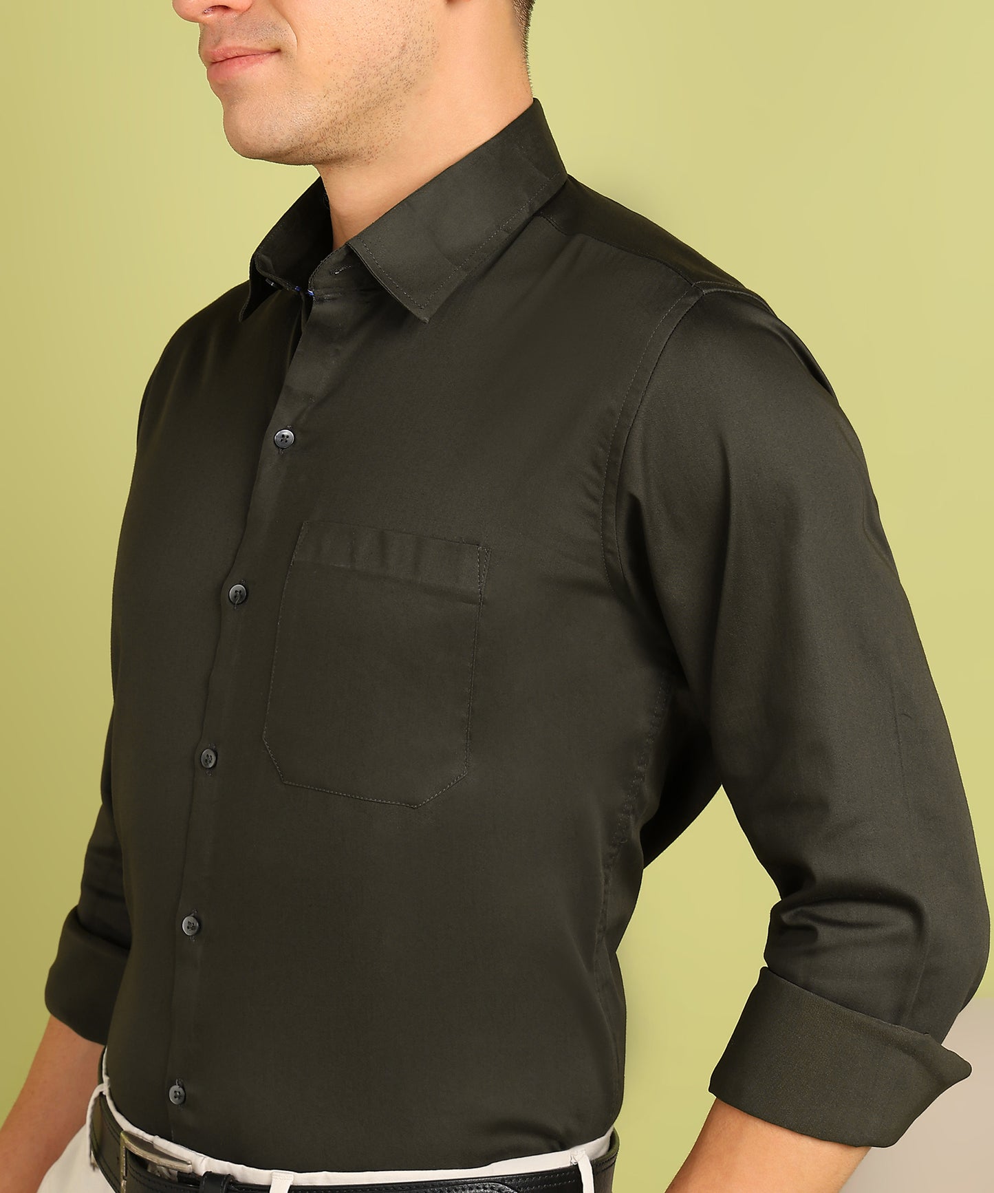 Men Solid Formal Shirt