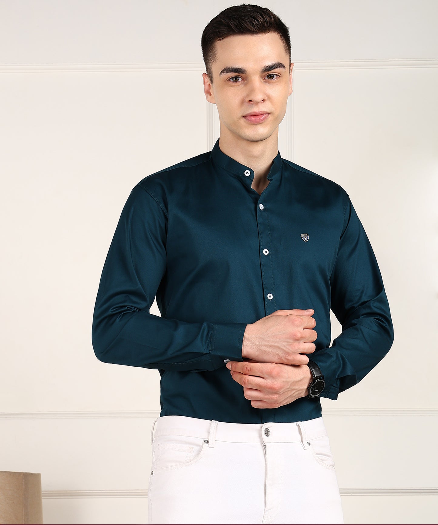 Men Solid Casual Shirt