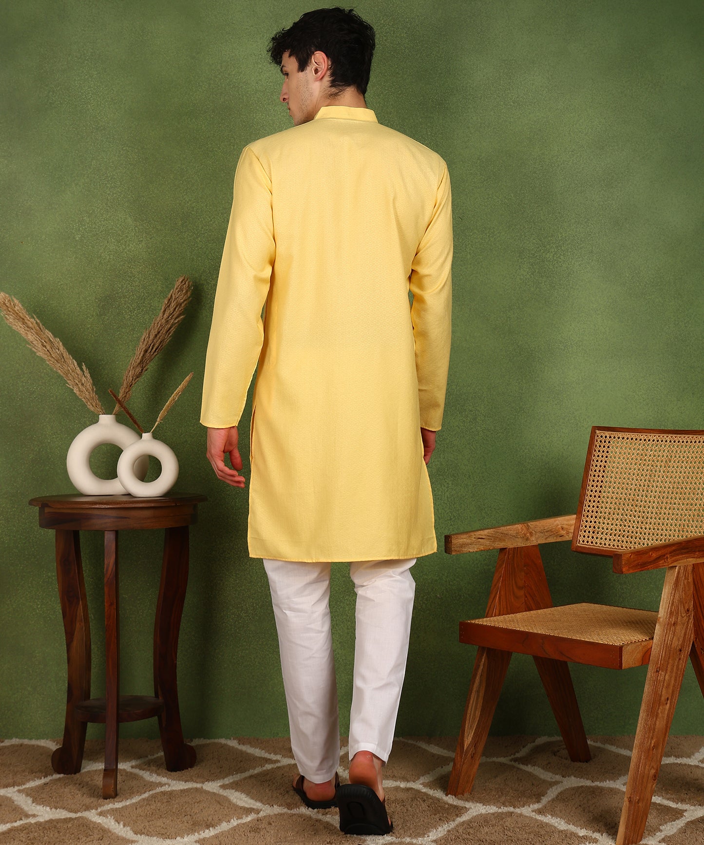 Men Kurta Pyjama Set