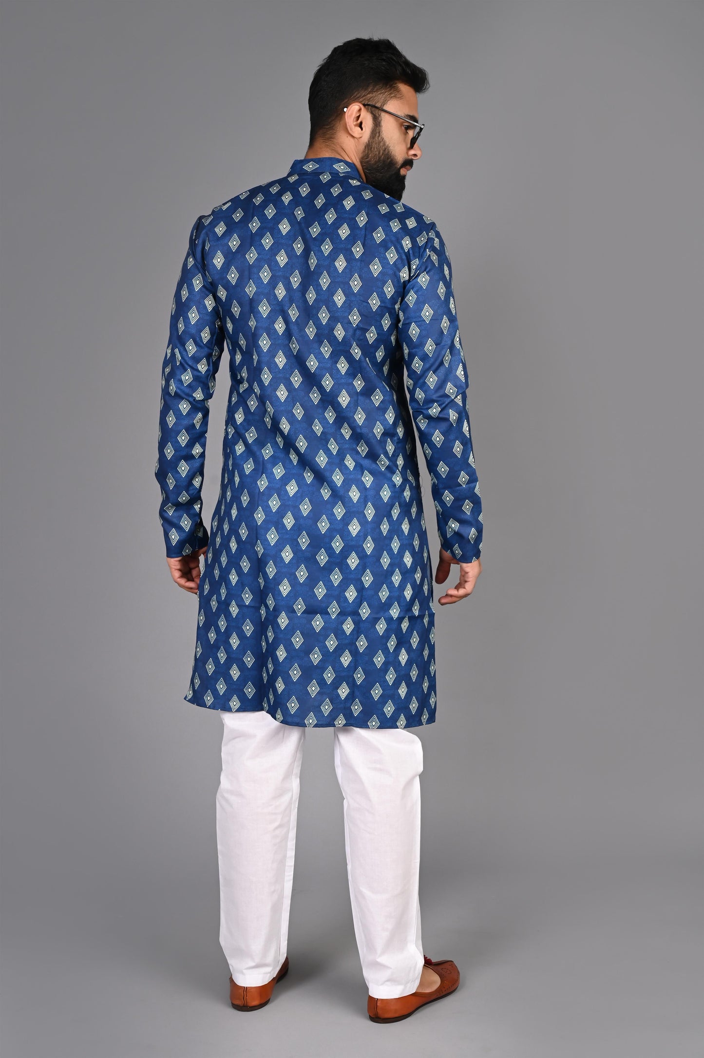 Kurta Pyjama Set