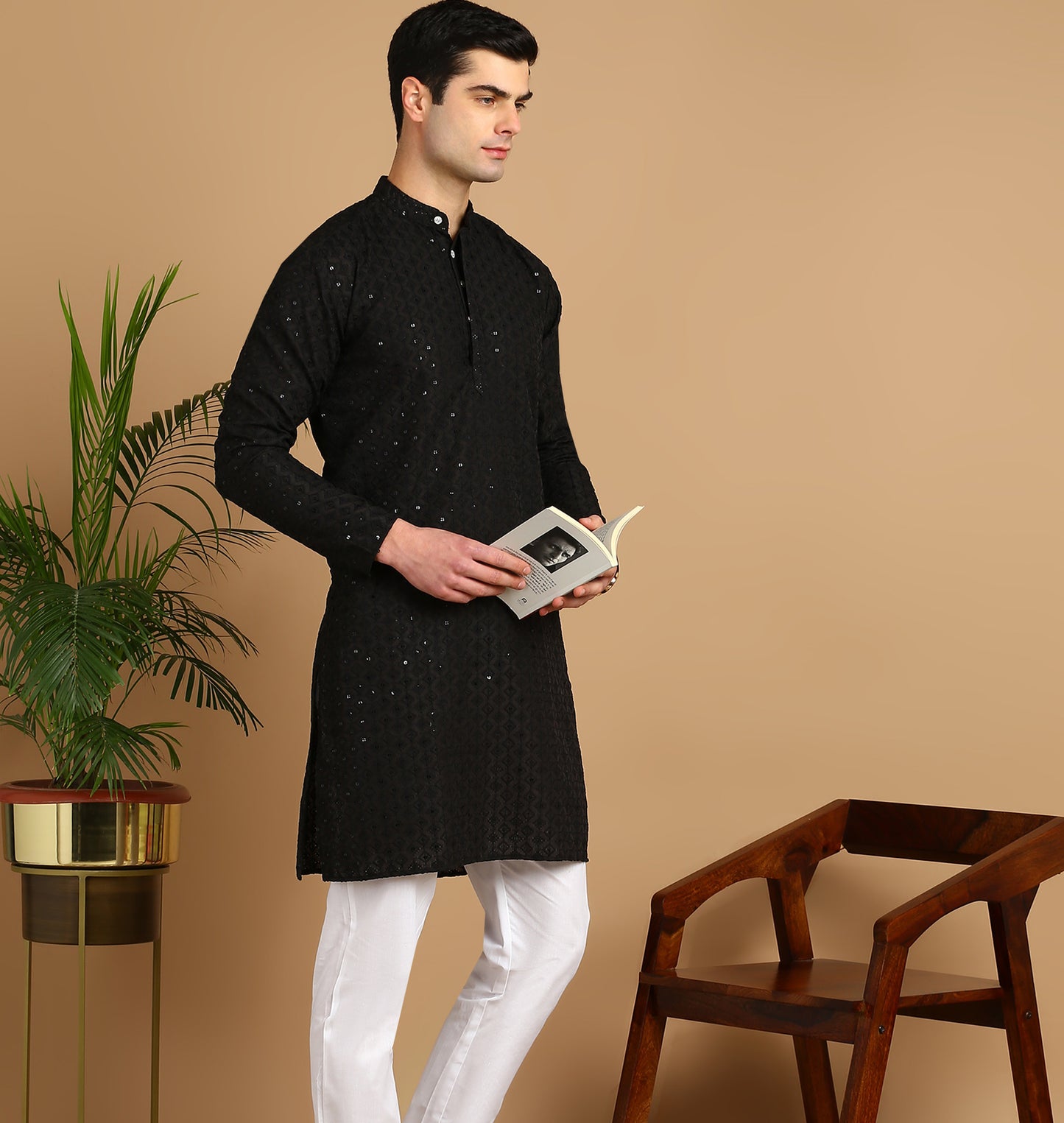 Embroidered Straight Kurta
