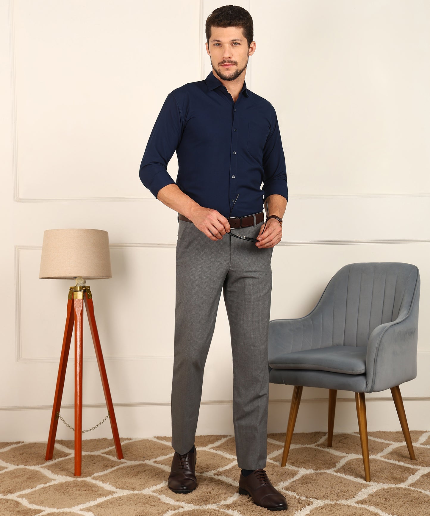 Men Solid Formal Shirt