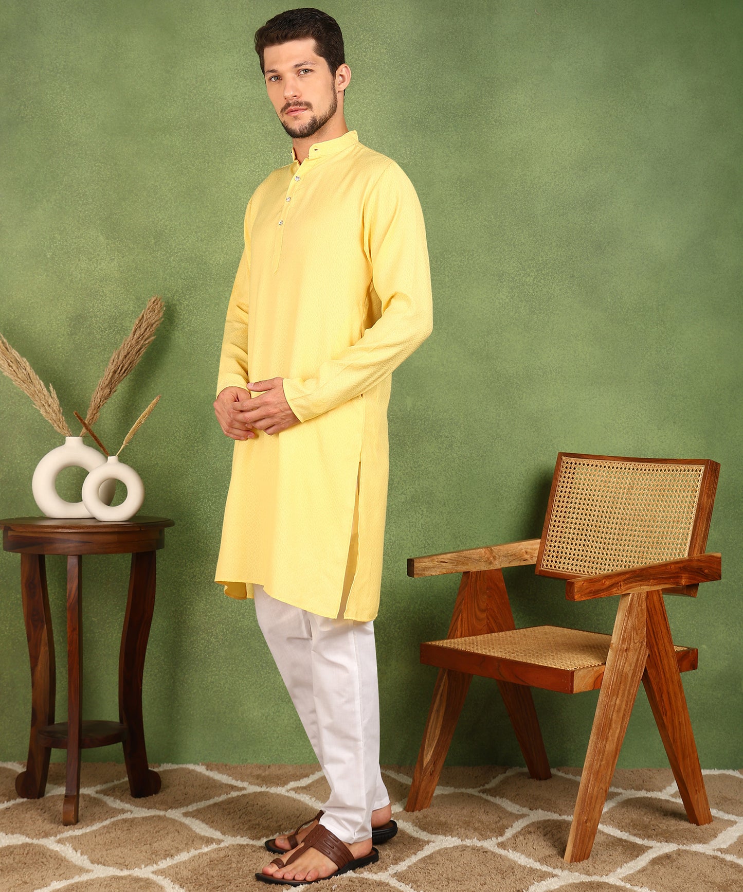 Men Kurta Pyjama Set