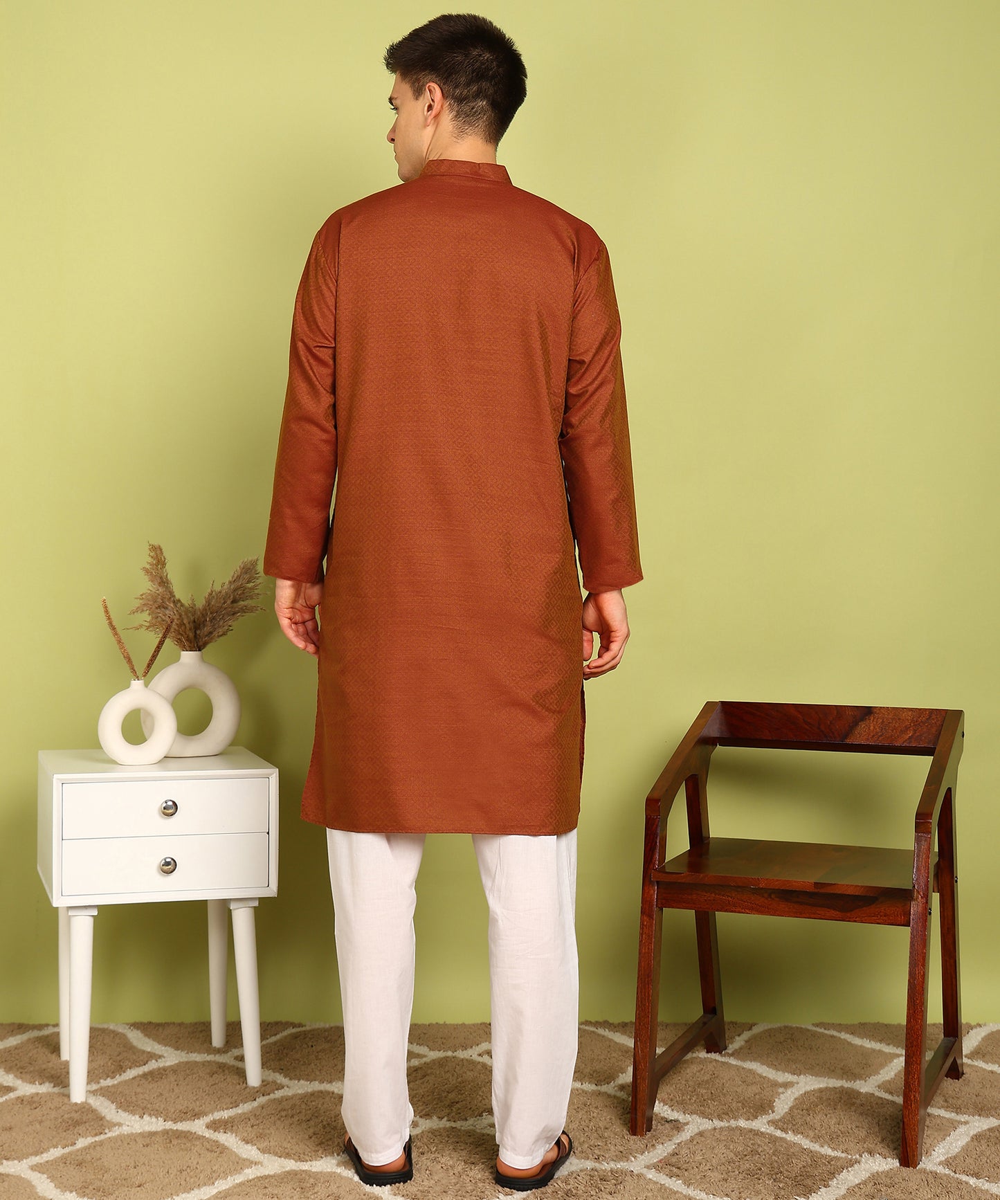 Men Kurta Pyjama Set