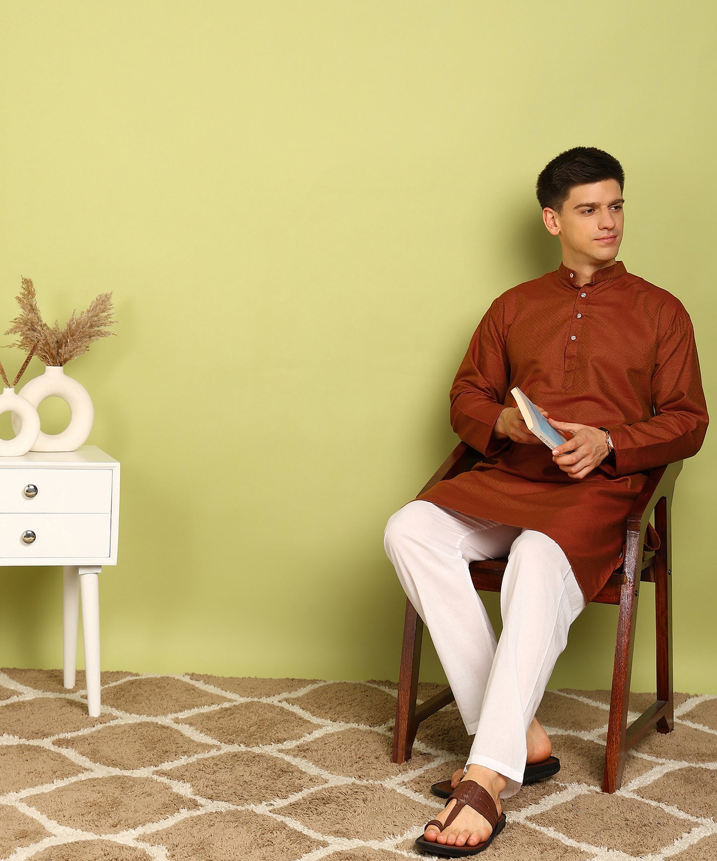 Men Kurta Pyjama Set