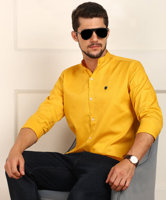 Men Solid Casual Shirt