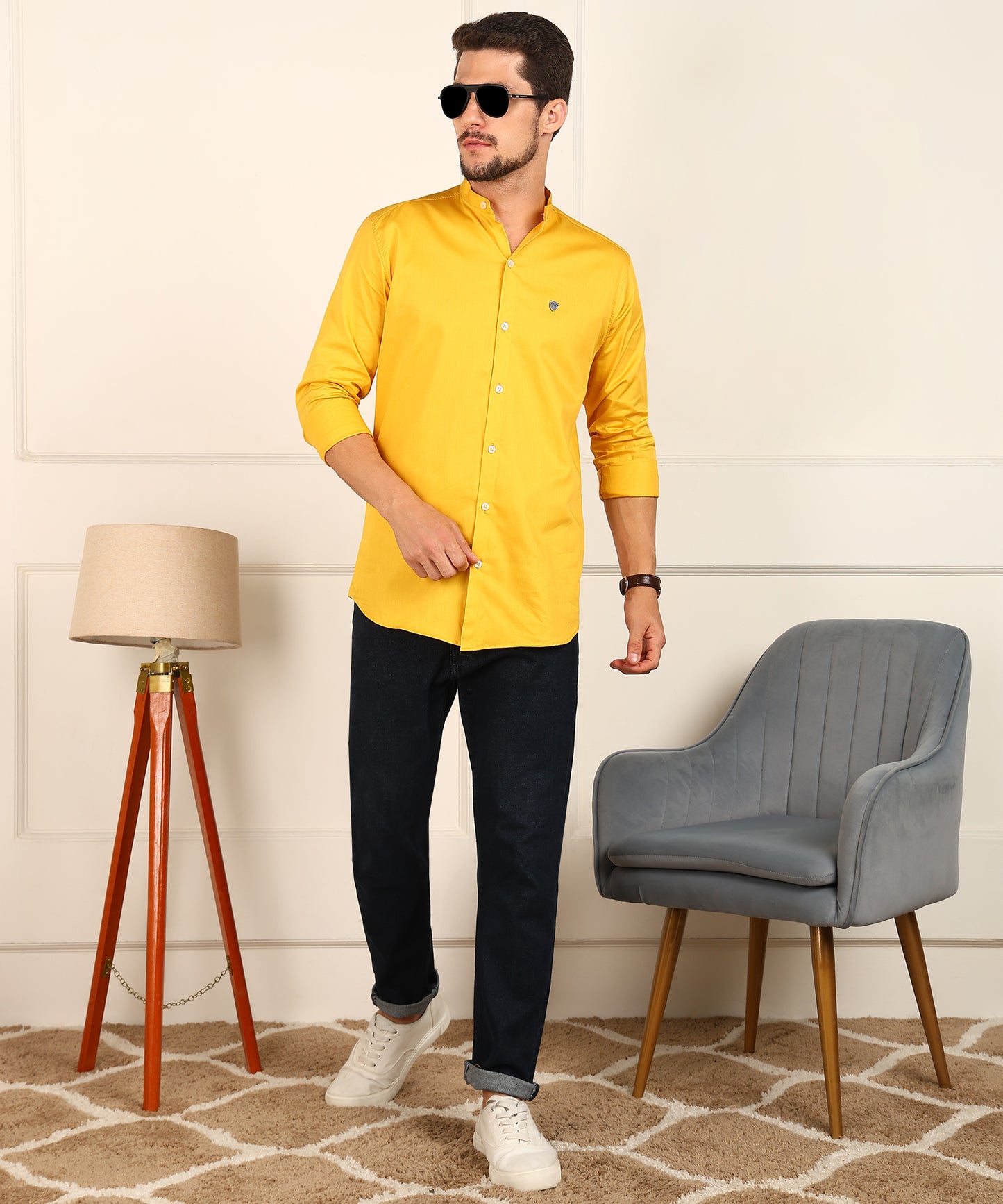 Men Solid Casual Shirt